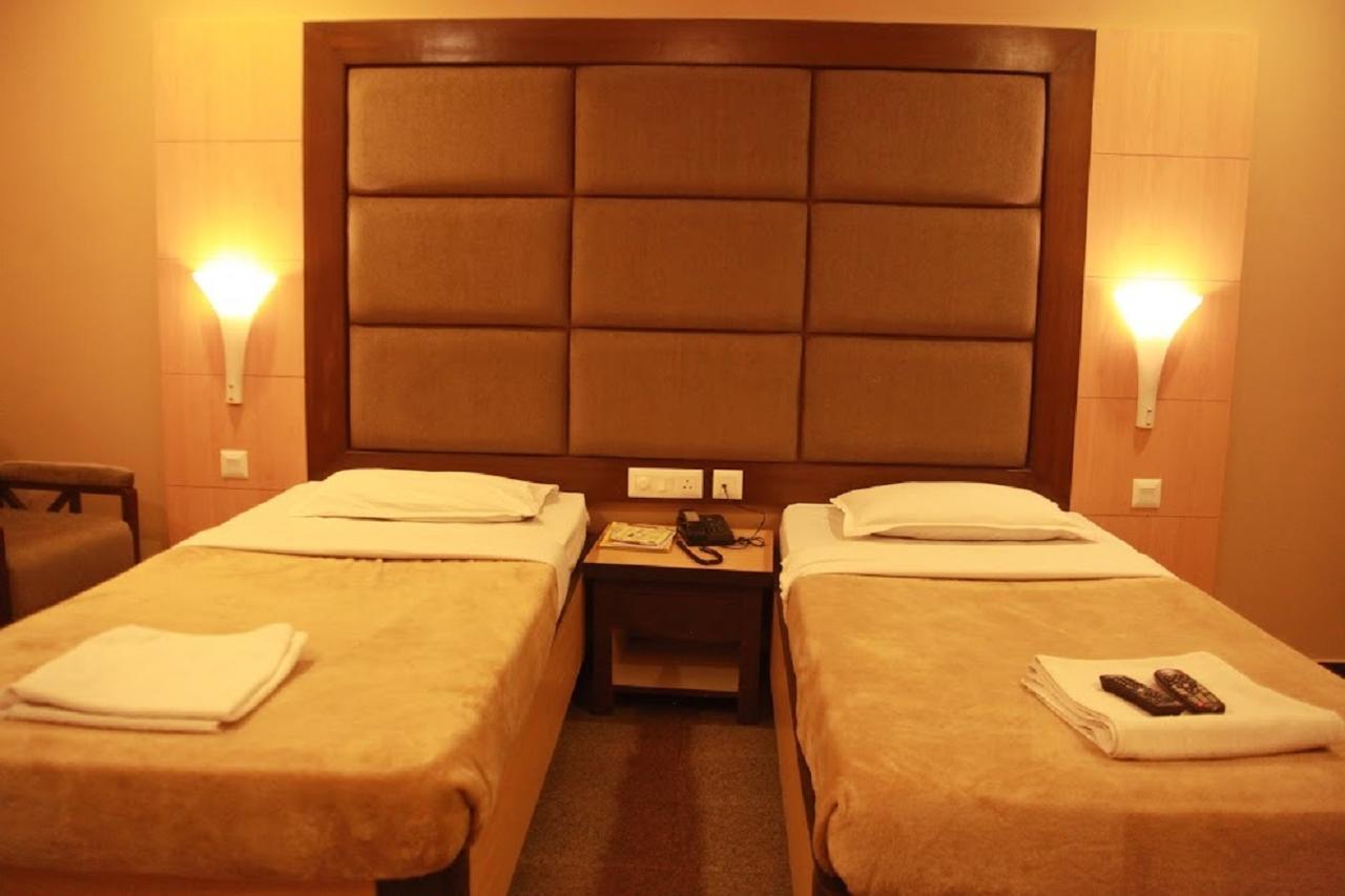 Hotel Parklane Χιντεραμπάντ Εξωτερικό φωτογραφία