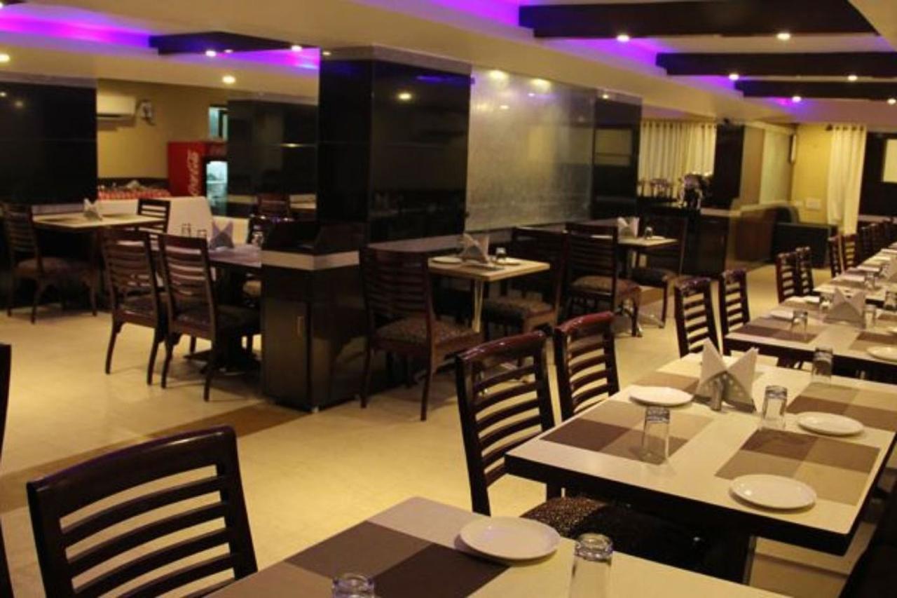 Hotel Parklane Χιντεραμπάντ Εξωτερικό φωτογραφία